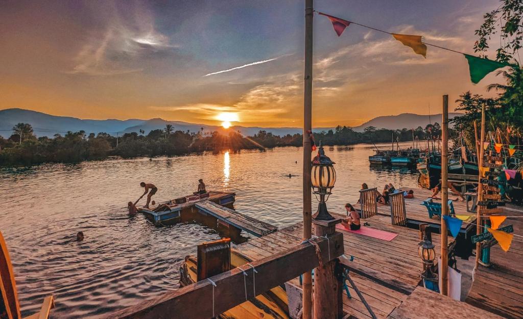 Sunset over the river from the hostel pontoon